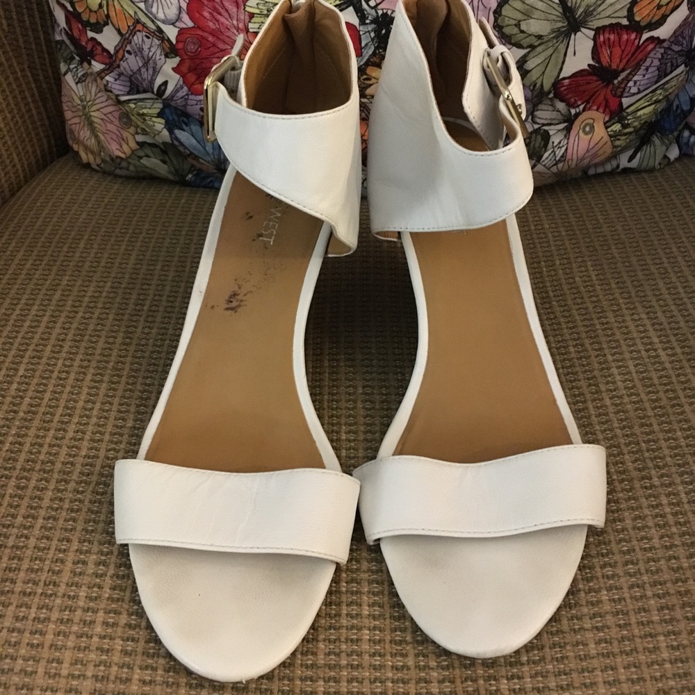 👠 Sold on Merc